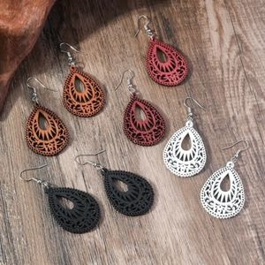 Droplet Carved Earring set.